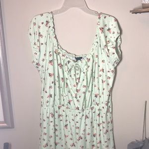 NWOT Mint Floral Stretchy Romper